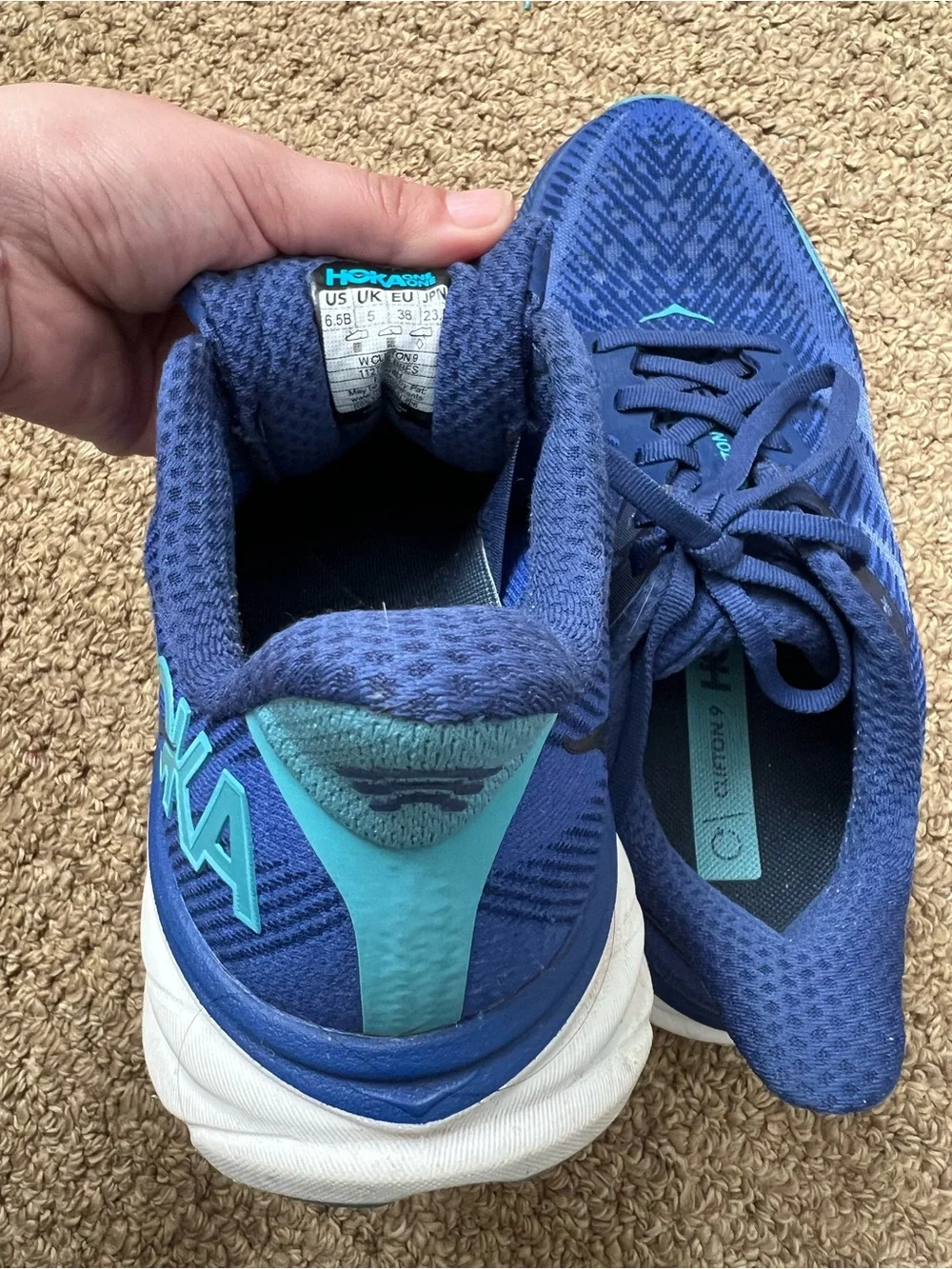 Hoka Clifton 9 running shoes